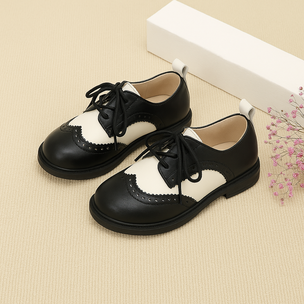 Girl’s Oxfords