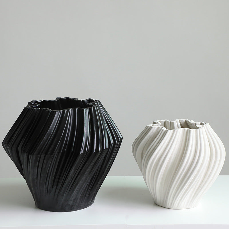 Ceramic Vase Decoration