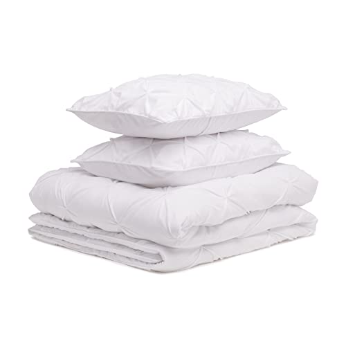 Amazon Basics Pinch Pleat Comforter Bedding Set