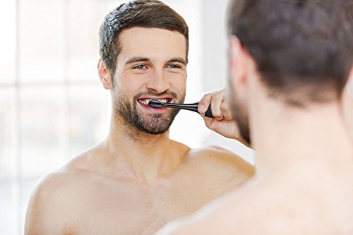 AquaSonic Series Ultra Whitening Toothbrush Set