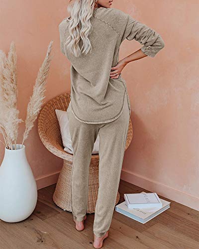 Women's Loungewear Set with Pullover and Sweatpants
