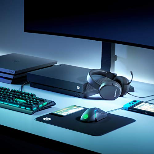Lightweight SteelSeries Arctis 1 Wired Gaming Headset with Detachable Microphone